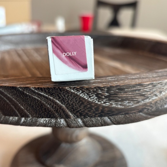 Buxom Full-On Plumping Lip Matte • Dolly • Lip Plumper• Pink Lip Plumper • lips - Picture 3 of 4